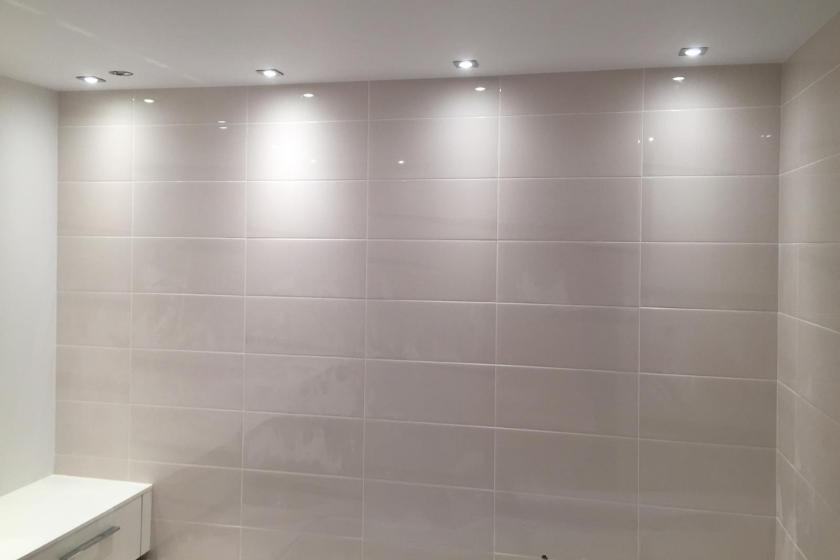 Éclairage spots LED salle d'eau